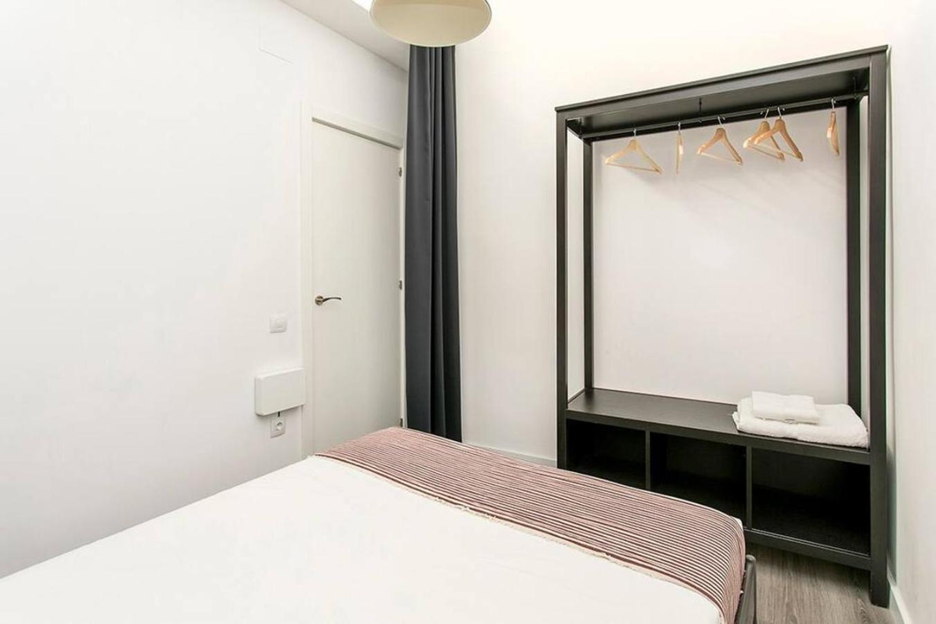 Apartmán Cozy&New With Terrace L'Hospitalet de Llobregat Exteriér fotografie